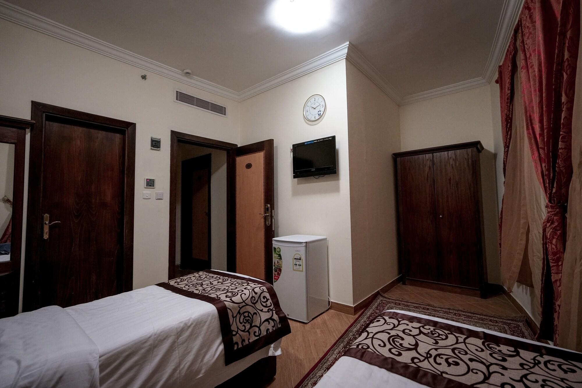 Qasr Al Azizia Hotel Mecca Exterior photo